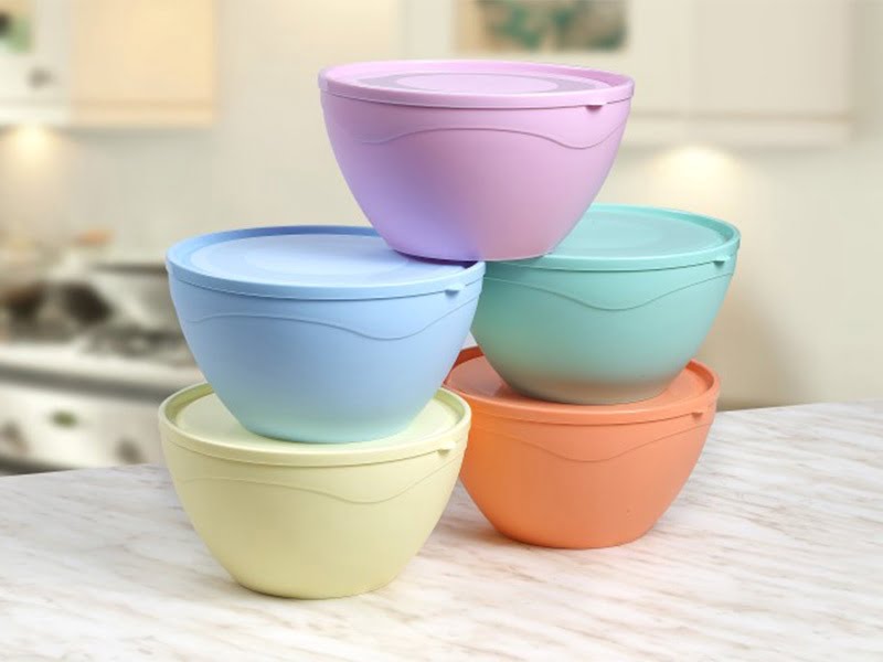 2,7 LT (22,2 X 11,6 CM) ELITE BOWL WITH LID M-886